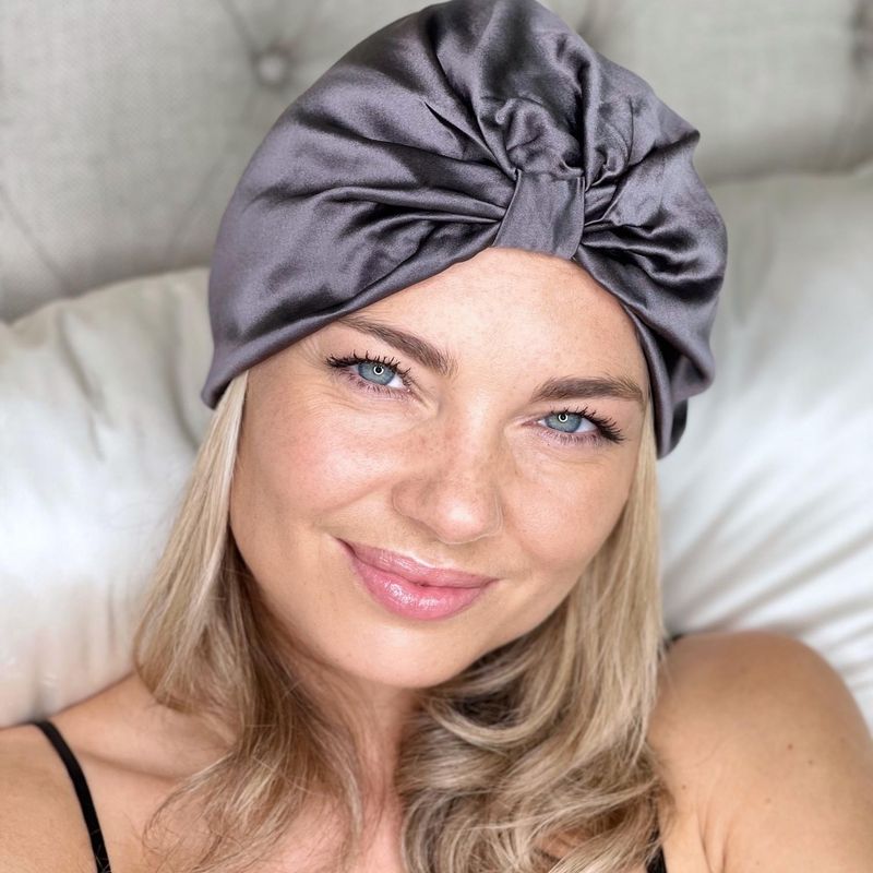 Sove turban i silke-koksgrå