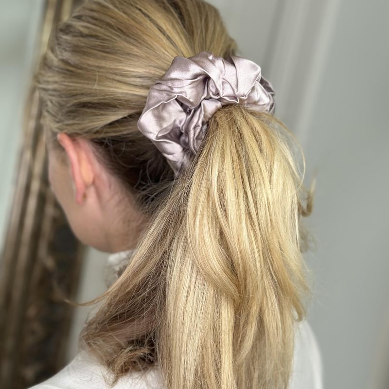 Scrunchies XL - perlegrå