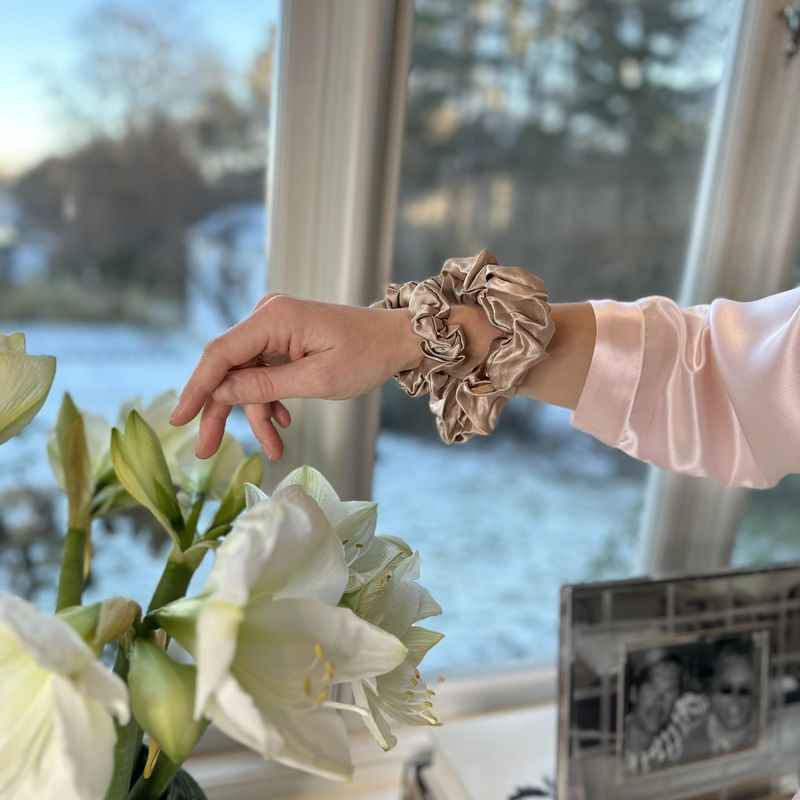 Scrunchies - champagne